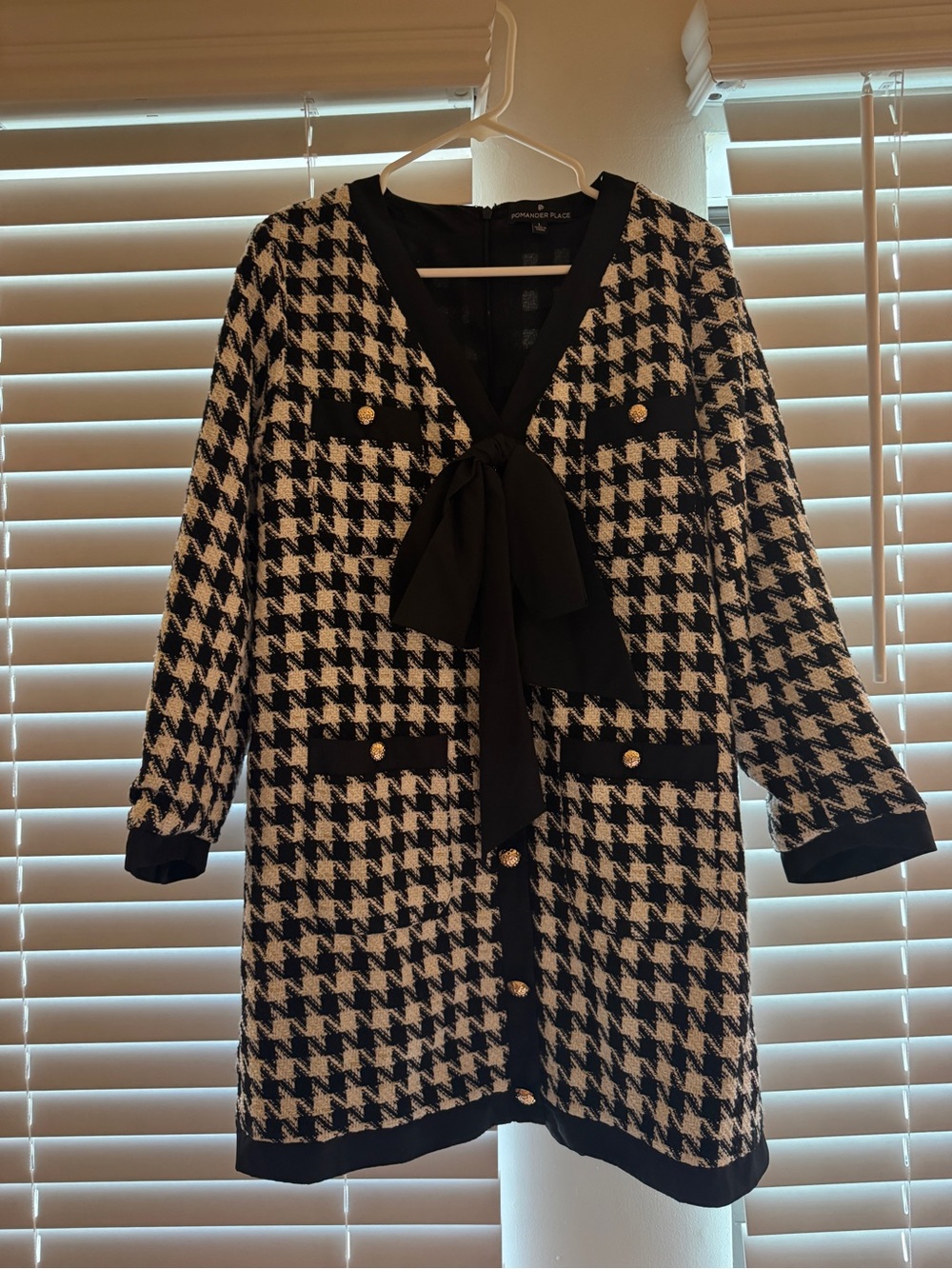 Tuckernuck pomander place Black & White Houndstooth Bow-Front Knit Dress - Picture 10 of 10